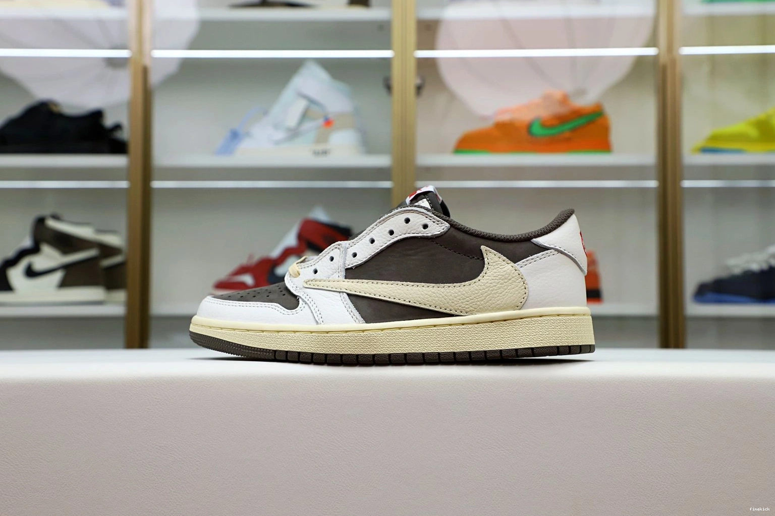 MOCHA REVERSE X 1 JORDAN OG TRAVIS AIR LOW SCOTT 0929